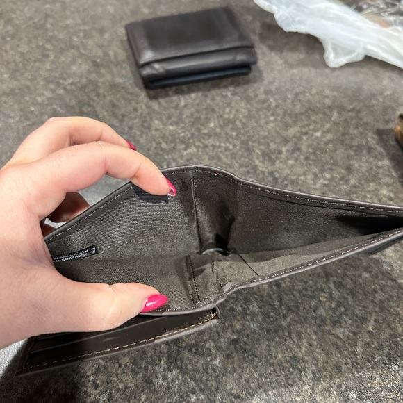 NWOT Dickies Leather Wallet - Picture 5 of 5